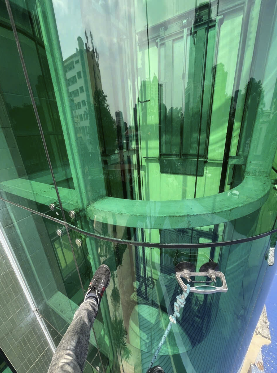 高空玻璃保洁